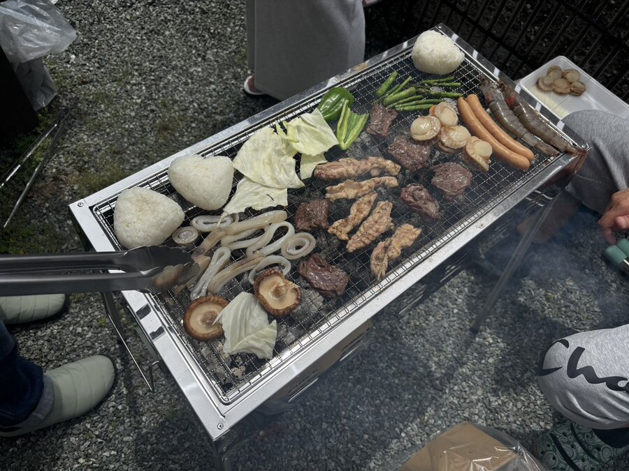 熊本県での出張バーベキューの様子（会社イベント）